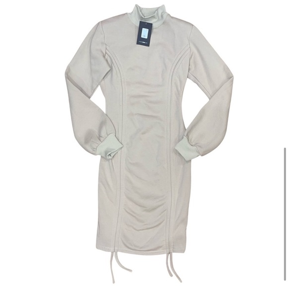 FASHION NOVA - “Renee” Ruched Shoulder Pad Sweatshirt Dress - NWT - Picture 4 of 8